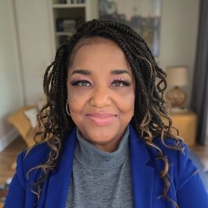 Meet your Posher, Shay